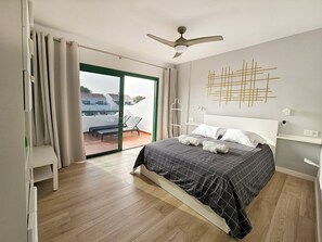 2 chambres, fer et planche Ă repasser, Wi-Fi, draps fournis