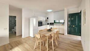 Dining - Spectacular apartment in Parque Don Jose with terrace (Costa del Silencio)