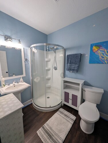 Cozy studio in Yuba City with AC, WiFi