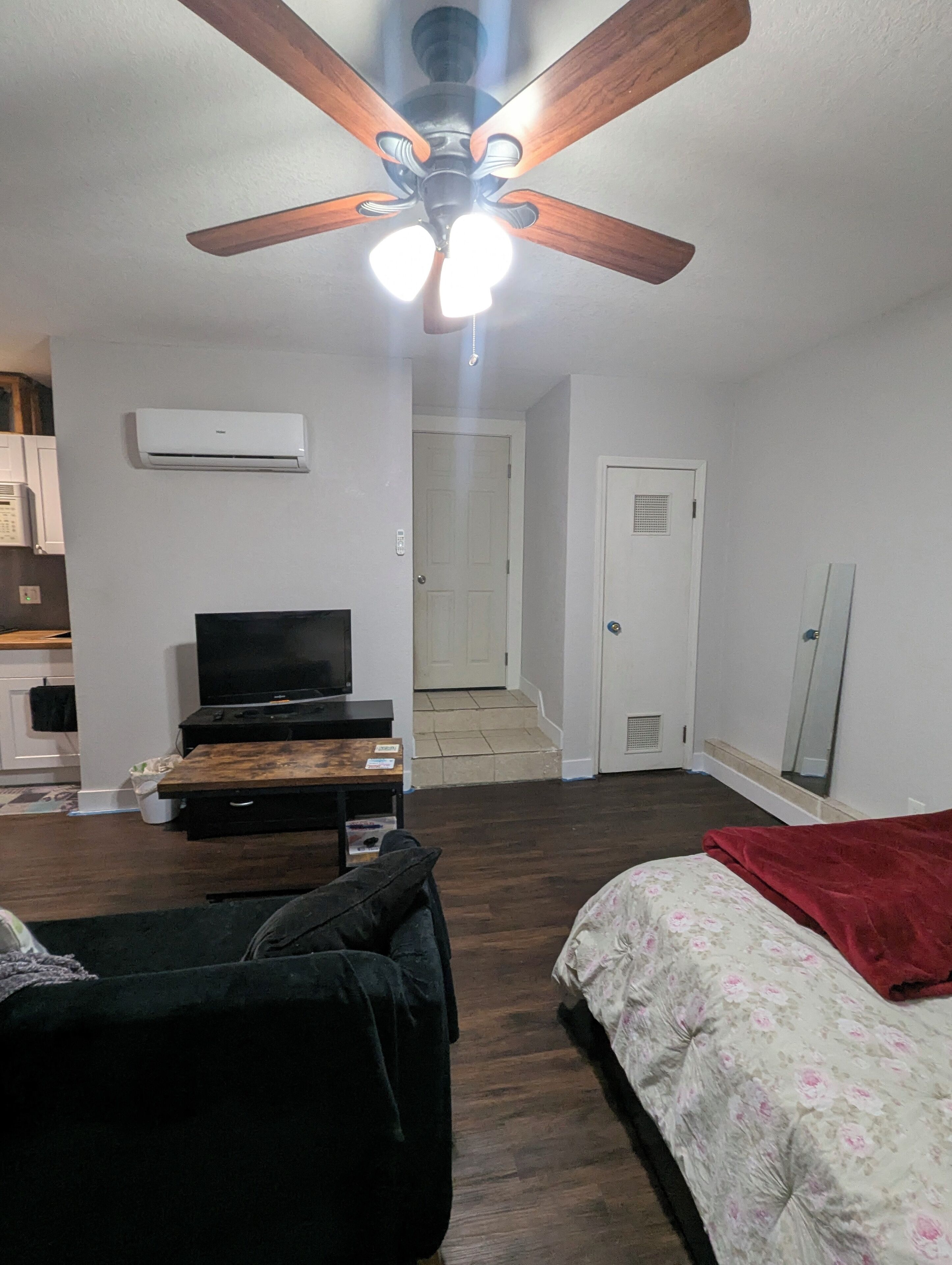 WiFi、ベッドシーツ