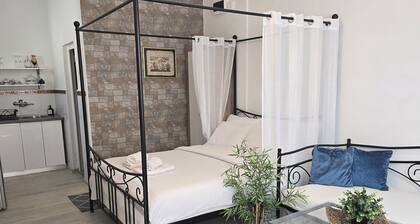 Angelina Aprtment 01