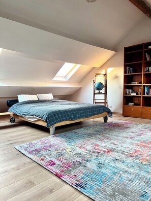 Apartment, City View