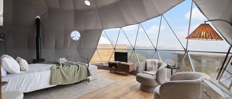 1 soverom, strykejern/-brett, wi-fi og sengetøy