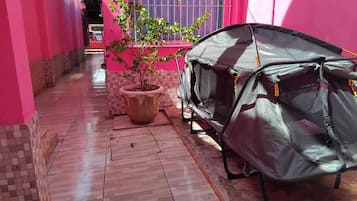 Basic Tent | 1 bedroom, soundproofing, free WiFi