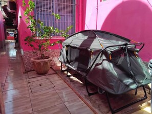 Basic Tent | Soundproofing, free WiFi