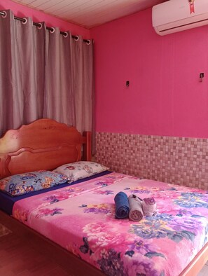 Comfort tweepersoonskamer | Geluiddichte muren, gratis wifi