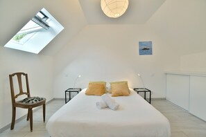 3 bedrooms, iron/ironing board, free WiFi