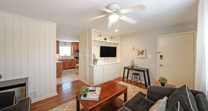 Lake Life A - Apartment in Downtown Lake Acworth