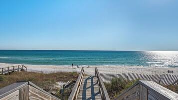 Playa en los alrededores