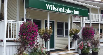Spacious King Room with AC, WiFi in Peaceful Wilton