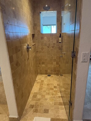 Jetted bath, hair dryer, towels, soap