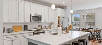 Stylish 3BR Park Circle Home + Free Parking