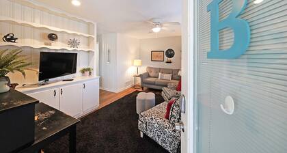 Lake Life B - Apartment in Downtown Lake Acworth