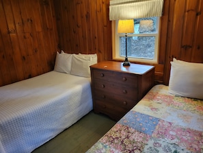 Cabin, Patio, Lake View | 2 bedrooms, free WiFi, bed sheets