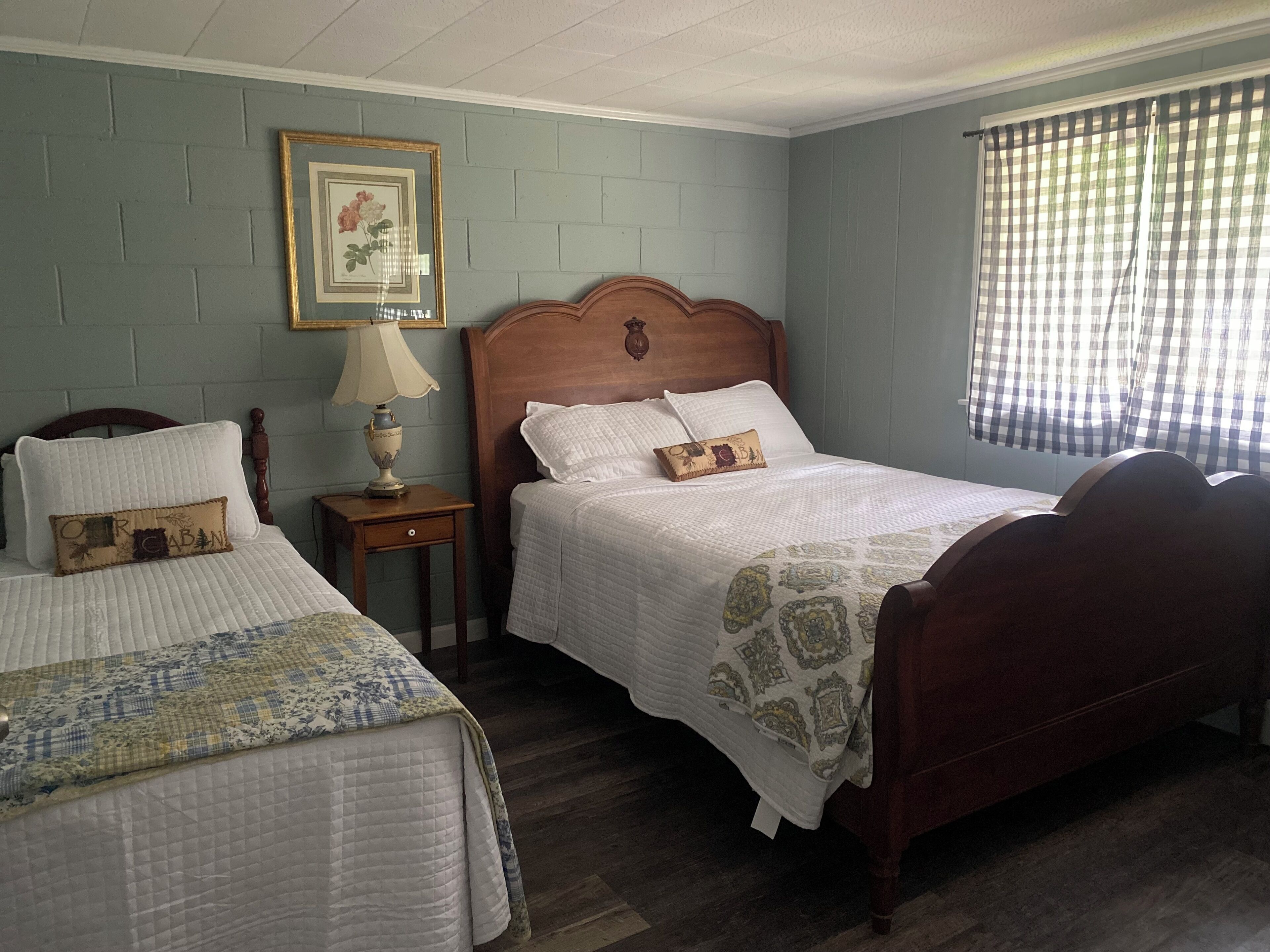 Suite 7 - No Pets | Truy cập Internet không dây miễn phí, bộ trải giường 