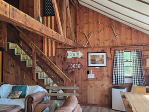 Lakehouse | Living area