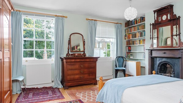 2 Schlafzimmer, Bügeleisen/Bügelbrett, WLAN, Bettwäsche