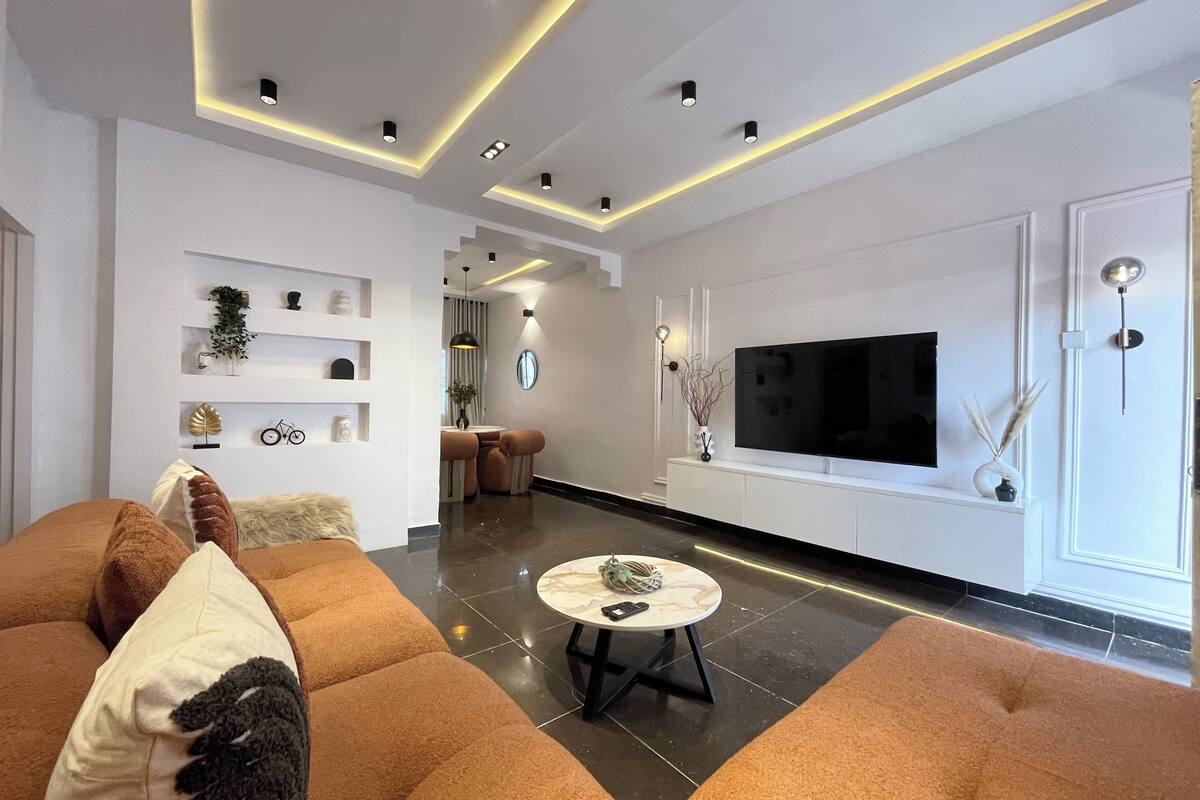 Apartamento Deluxe, 3 habitaciones, baño privado, vistas al patio | Exterior