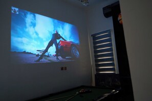 Spielezimmer