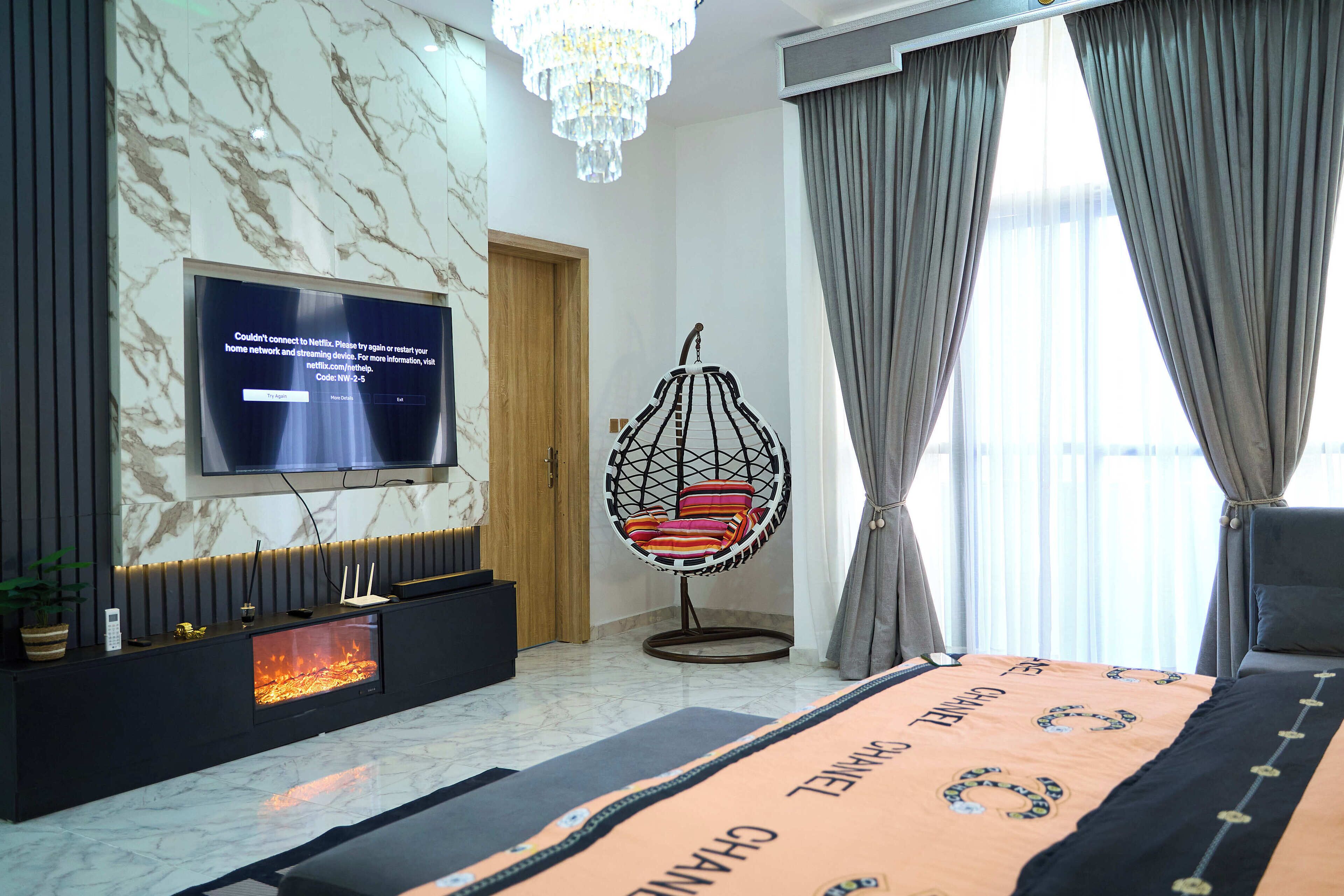 4 chambres, fer et planche à repasser, Wi-Fi, draps fournis