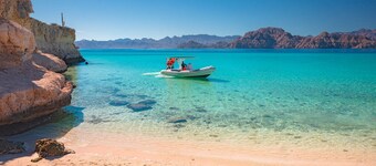 Exclusive 2BR Penthouse in Loreto – Golf, Luxury & Ocean Views