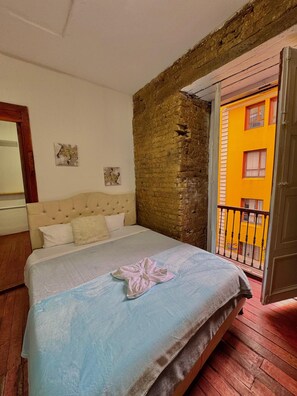 1 chambre, Wi-Fi gratuit, draps fournis