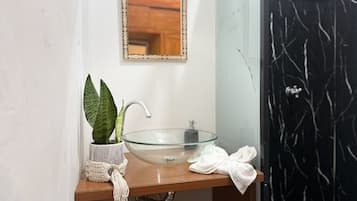 Classic Room | Bathroom