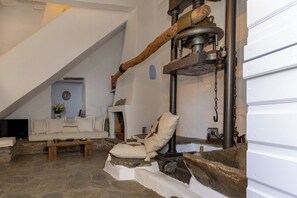 Interior - Tinos Olive Mill House, Tinos Olive Mill House (Ktikados)