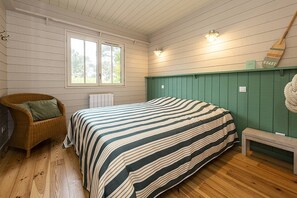 4 bedrooms, free WiFi
