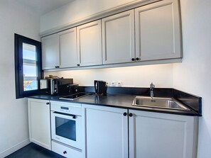 Microwave, oven, stovetop, toaster