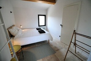 5 chambres, accès au Wi-Fi (inclus)