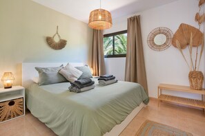 1 bedroom, iron/ironing board, free WiFi, bed sheets - Vacation 'Oasis Duna-Pistacho Dreams Pool' with Shared Pool, Private Terrace and Wi-Fi (corralejo)