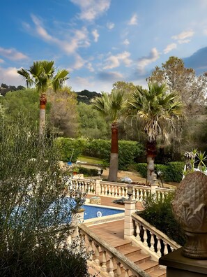 Property grounds - Holiday Home 'Alegria' with Mountain View, Private Pool and Wi-Fi (Palma)