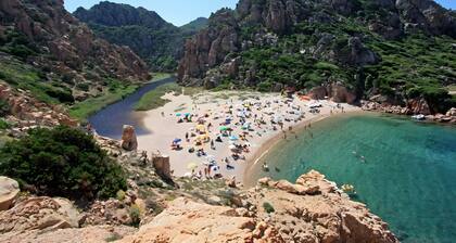 Villa 'Alba' avec vue sur la mer, Wi-Fi et climatisation