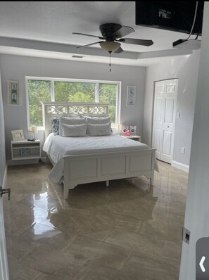 3 sovrum och sängkläder