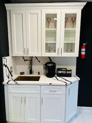 Luxury Penthouse, Patio | Private kitchen | Full-size fridge, microwave, oven, stovetop - DT Newark Stay near Prudential Center (Newark)