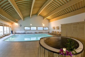 Innenpool, beheizter Pool