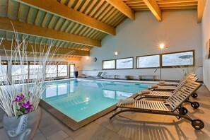 Innenpool, beheizter Pool