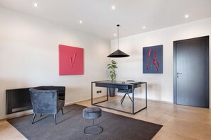 Interior - Apartment 'Agr Casa Pezzo 2' with Shared Pool, Wi-Fi and Air Conditioning (Castelnuovo del Garda)