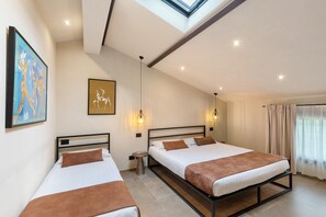 1 bedroom, free WiFi, bed sheets - Room 'Agr Casa Pezzo Triple Room 2' with Shared Pool, Wi-Fi and Air Conditioning (Castelnuovo del Garda)