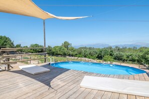 Pool - Holiday Home 'Son Aloui' with Mountain Views, Shared Pool and Wi-Fi (Unknown)