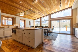Interior - Epic Views with Hot Tub, Sauna & Fitness Room. (Fernie)