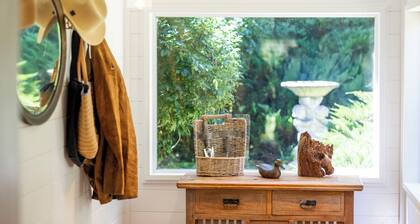 European-inspired Country Home walking distance to Bundanoon Village