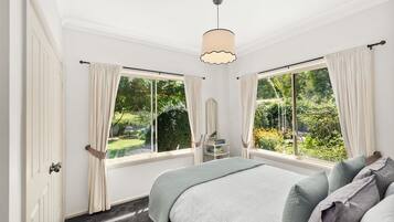 2 dormitorios, tabla de planchar con plancha, wifi y ropa de cama