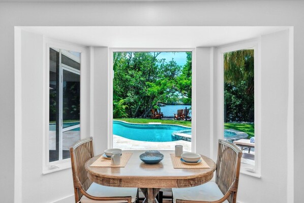 Unclassified image, 1 of 44, button