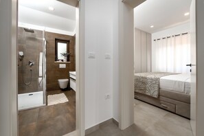 2 bedrooms, internet