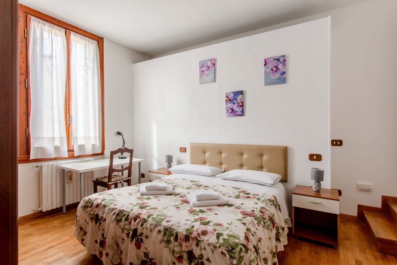 3 soverom, strykejern/-brett, wi-fi og sengetøy