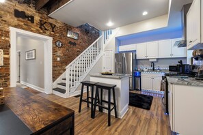 Fridge, microwave, oven, stovetop - Magical Fairytale Stay in Nulu Historic District (Louisville)