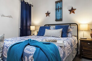 2 Schlafzimmer, Schreibtisch, Bügeleisen/Bügelbrett, kostenloses WLAN