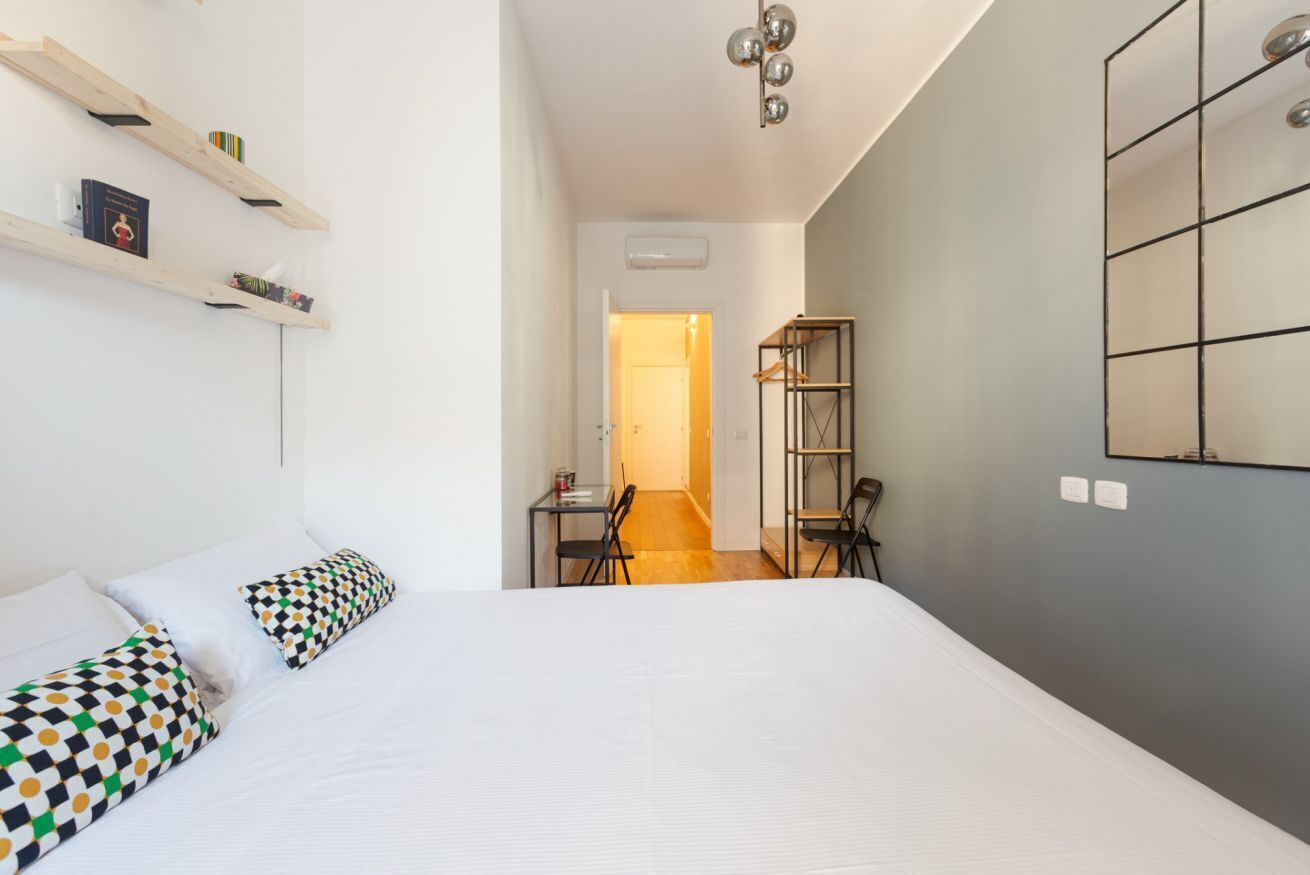 1 chambre, bureau, fer et planche à repasser, Wi-Fi